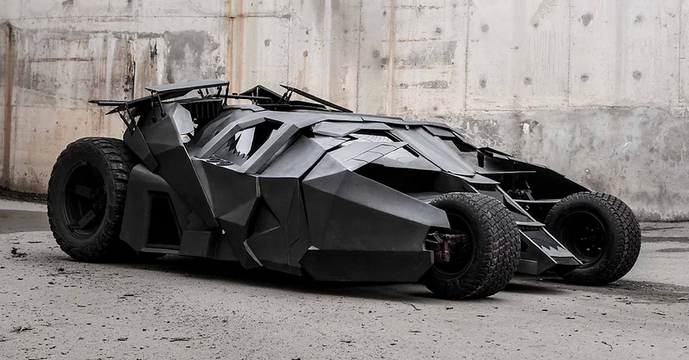 Iconic Car Series: Batmobile Tumbler from Batman Begins