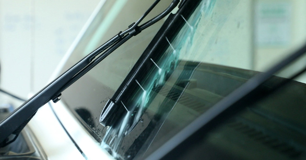 Say Goodbye to the Gas Station Squeegee With Jeep's New Windshield Wipers