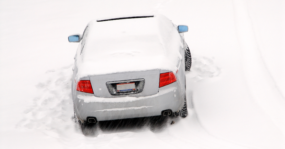 How to Prepare Your Car for a Snowstorm
