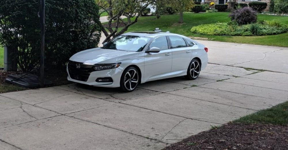 Revolutionizing Connectivity: Honda’s Bold Move to Upgrade Late Model Accords with Wireless Tech