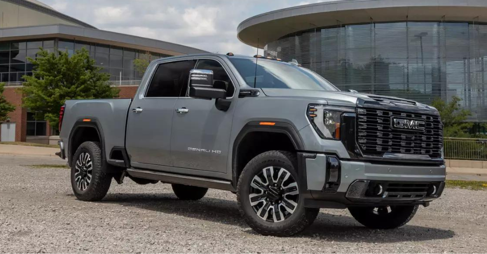 Pros and Cons of the 2024 GMC Sierra 2500 Denali Ultimate