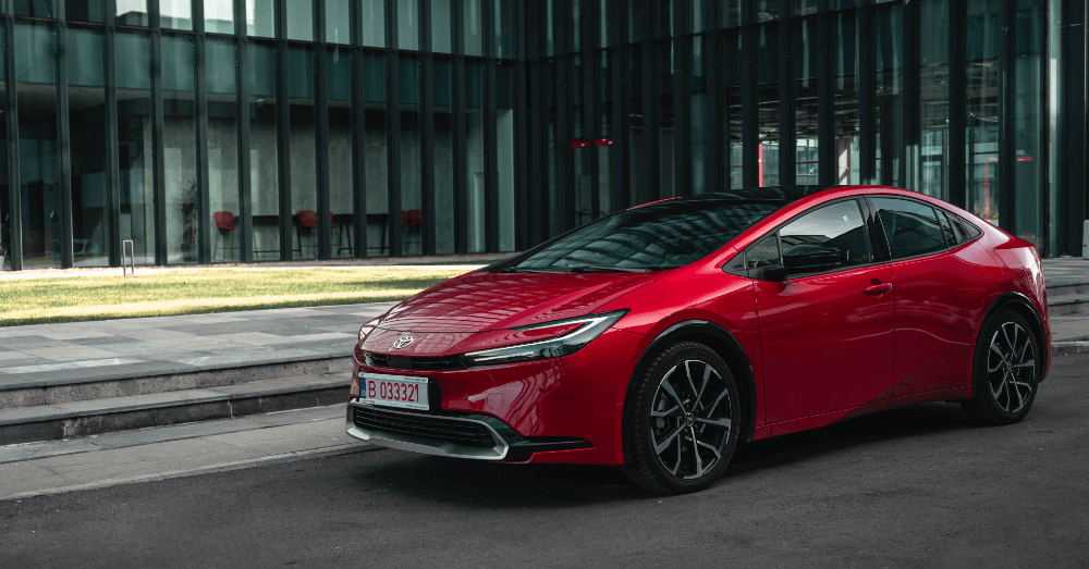 Are 2025 Plug-in Hybrids the Perfect Middle Ground?
